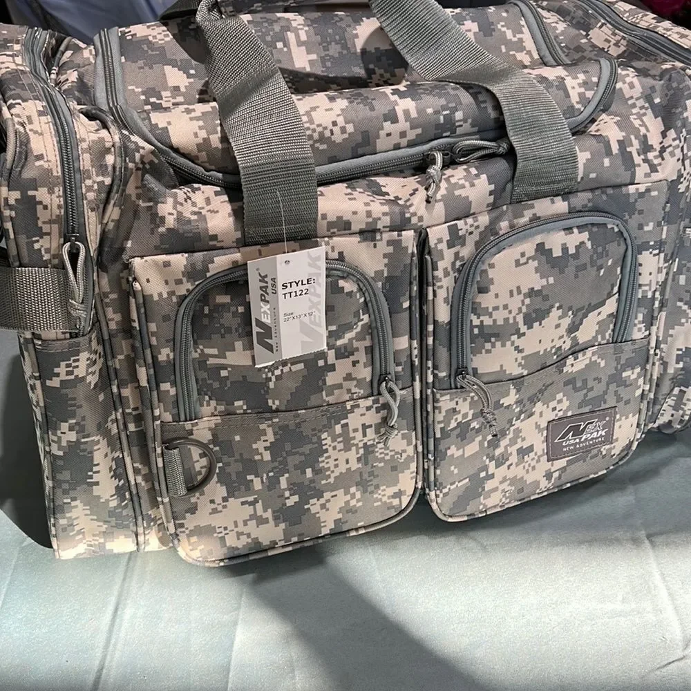NexPak Camouflage Duffel Bag‎